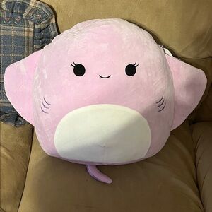Squishmallows Pink and White Plush Stingray